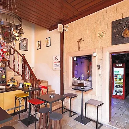 3 Gates Hotel 4*