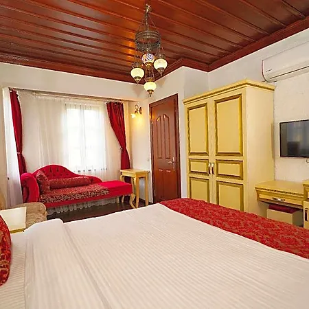 3 Gates Antalya